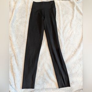 EUC Offline By Aerie Black 7/8 Leggings Size XS Petite